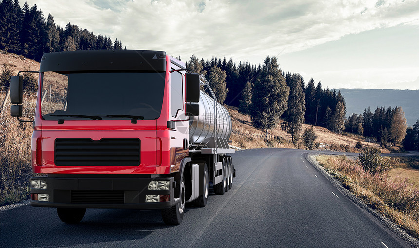 油罐車運(yùn)輸場(chǎng)景 高效與安全的物流關(guān)鍵