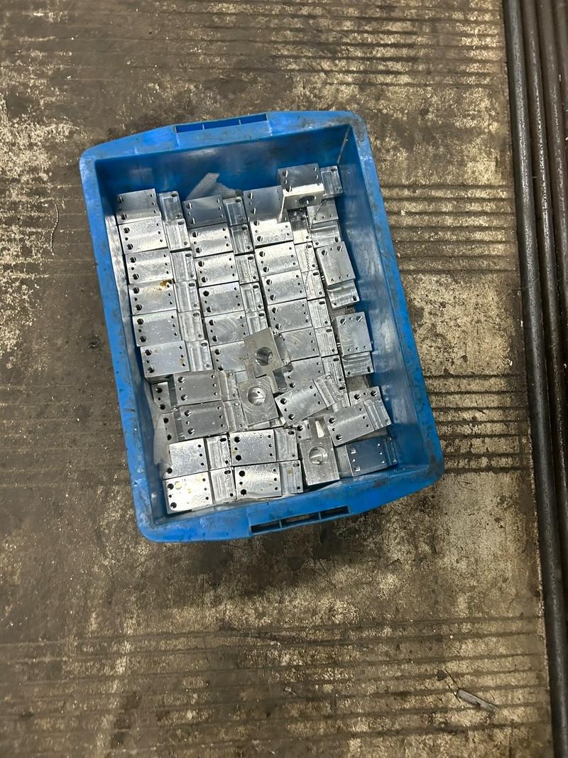 線切割技術(shù)在模具材料CNC加工中的應(yīng)用